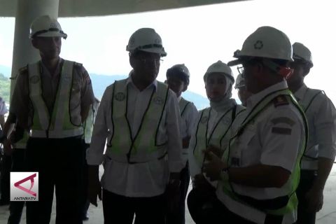 Menhub cek kesiapan angkutan lebaran di Merak-Bakauheni