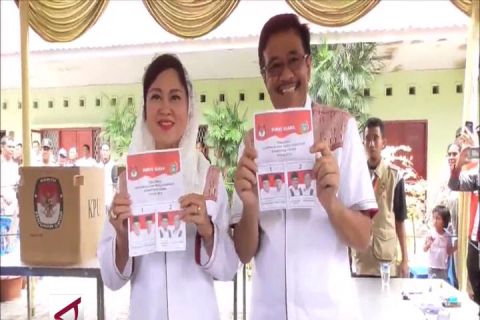 Paslon nomor urut dua Djarot – Sihar mencoblos