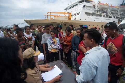 Inspeksi penduduk pendatang Bali