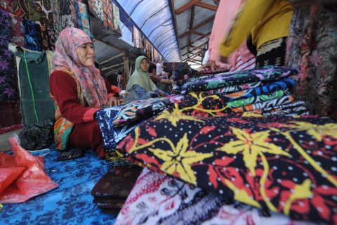 Permintaan batik meningkat
