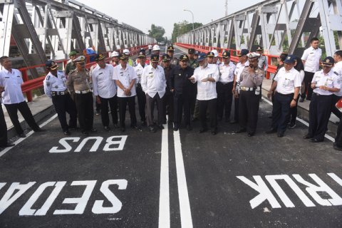 Jembatan Widang
