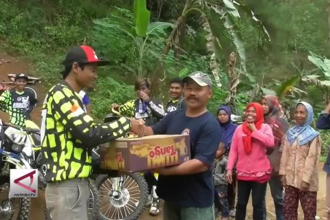Komunitas Trabas Hutan Purworejo gelar Bansos