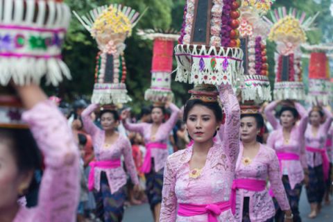 Pawai Pesta Kesenian Bali 2018