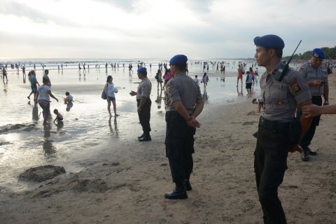 Pengamanan Pantai Kuta