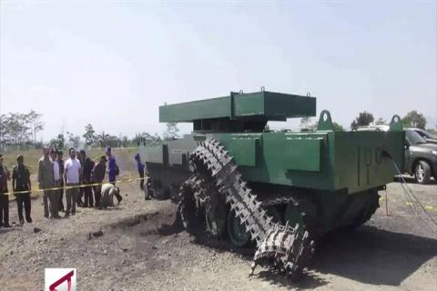 Uji ledak pada Medium Tank