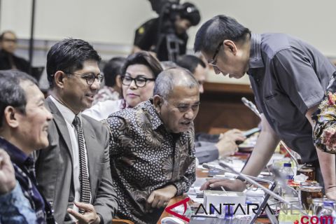 Raker Komisi III dengan KPK