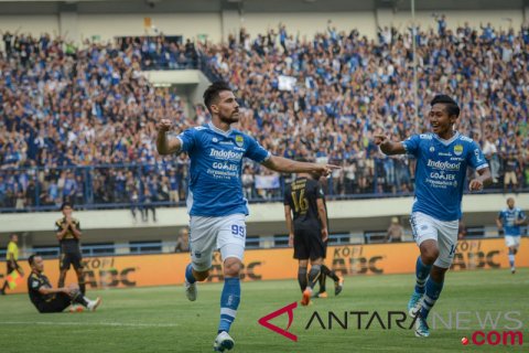 Persib melawan Sriwijaya