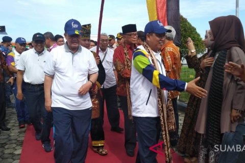 MENRISTEKDIKTI AKAN MENGARAK  API  ASIAN GAMES SUMBAR