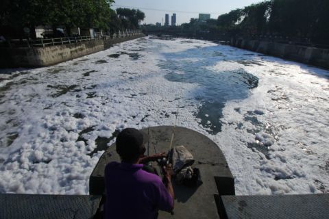 Busa di Sungai Kalimas