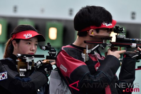 Menembak - Air Rifle Mixed Team