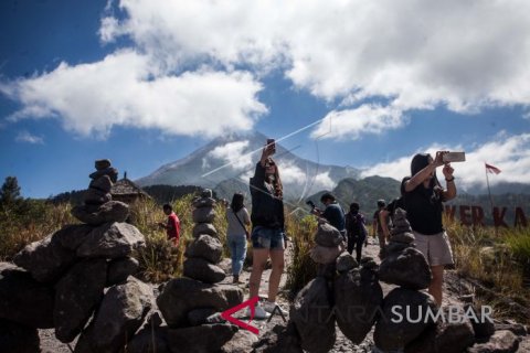 KUBAH LAVA BARU GUNUNG MERAPI