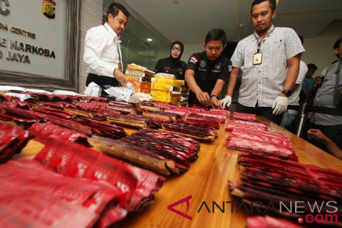 Pengungkapan Narkoba Jenis Happy Five