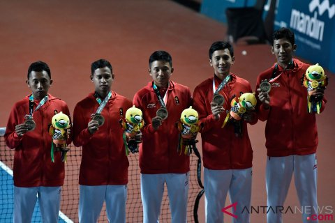 Perunggu Soft Tenis Beregu Putra