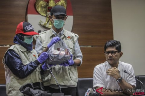 Barang Bukti OTT DPRD Kalteng