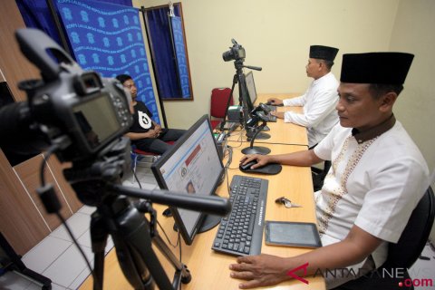 Pelayanan Kepolisian Bertema Santri