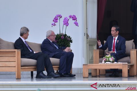 Presiden Jokowi Menerima Menlu Palestina