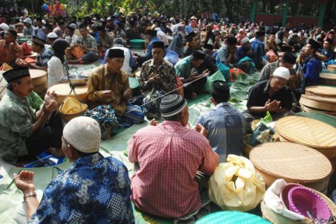 Tradisi merti desa Ngropoh