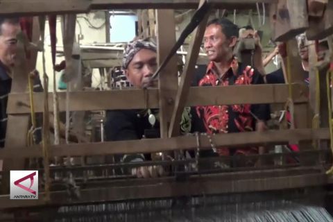 Sentra tenun atbm desa Cepagan