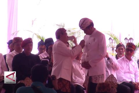 Presiden dianugerahi gelar Pinisepuh oleh Paguyuban Pasundan