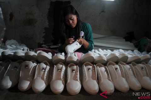 Nilai Ekspor Sepatu Indonesia