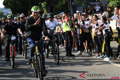 Presiden Bersepeda Santai