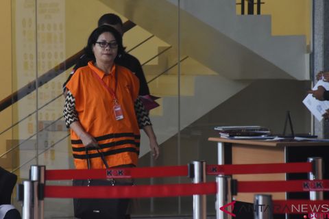 Pemeriksaan Perdana Arlene Manurung