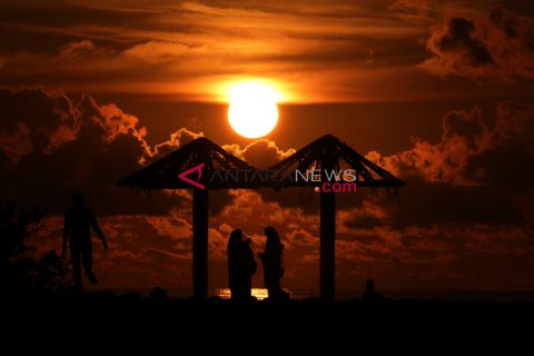 Senja Akhir Tahun 2018