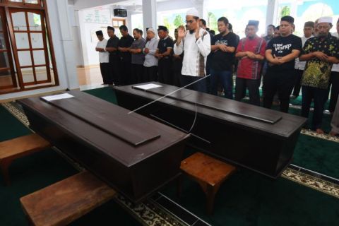 Korban bencana alam tsunami