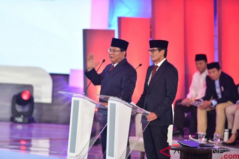 Penyampaian visi misi capres
