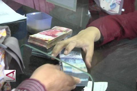 Fadli Zon nilai posisi rupiah masih lemah