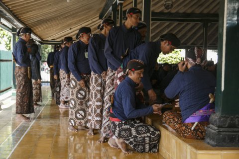 WISUDA ABDI DALEM