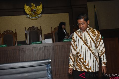 Sidang dakwaan Idrus Marham