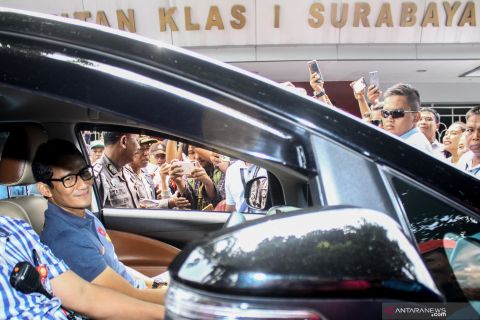 Sandiaga menjenguk Ahmad Dhani