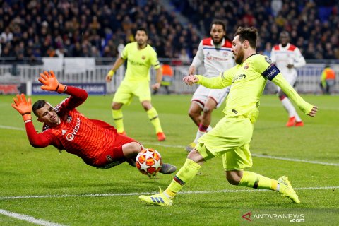 Liga Champions: Lyon vs Barcelona imbang 0-0