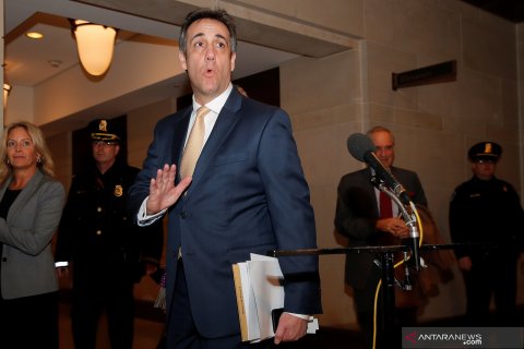 Mantan pengacara pribadi Presiden AS Donald Trump beri kesaksikan di hadapan Komite Intelijen Parlemen