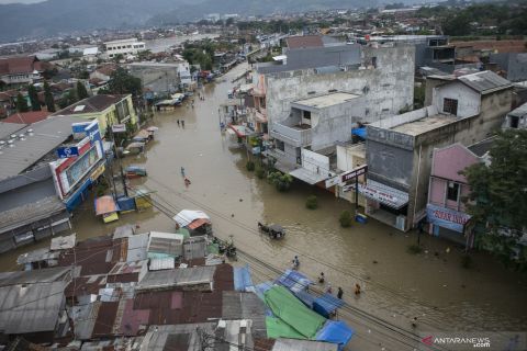 Banjir landa kawasan Bandung Selatan