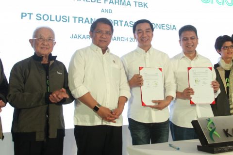 Kerja sama layanan kesehatan Kalbe Farma dan Grab