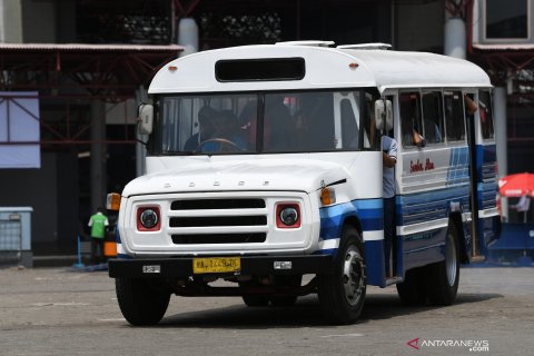 Pameran otomotif angkutan umum tempo dulu