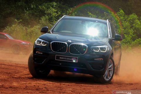 Peluncuran varian terbaru BMW X3