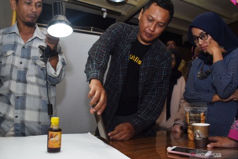 Pelatihan memotret produk UMKM