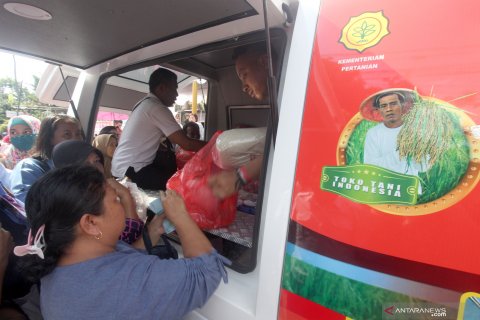 Toko Tani Indonesia gelar pasar murah di Bogor