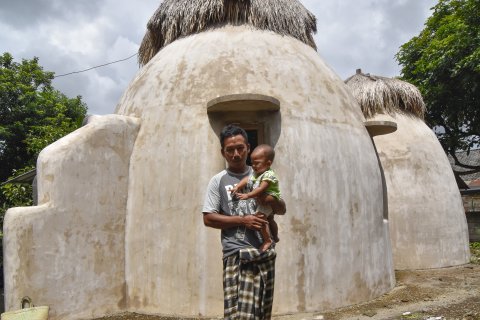 Rumah keong korban gempa Lombok