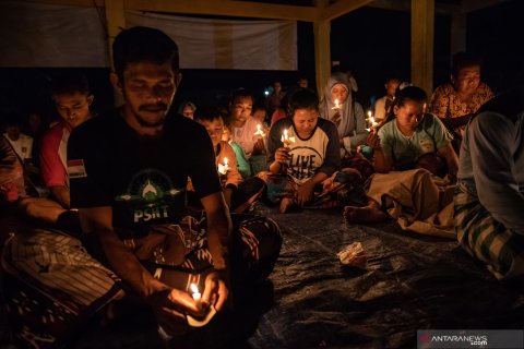 Pemutaran film dokumenter lingkungan Sexy Killers