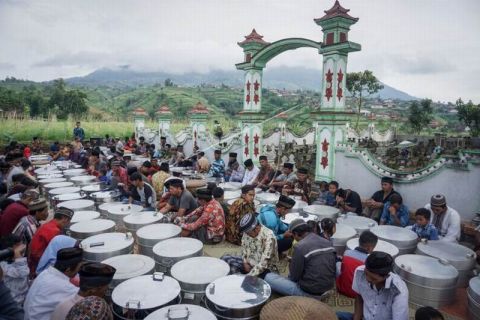 Tradisi sadranan