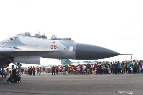 Pameran pesawat tempur TNI-AU