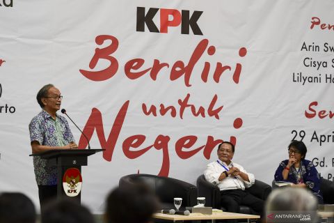 Bedah buku KPK berdiri untuk negeri