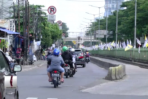 Masa tenang, alat peraga kampanye dibersihkan