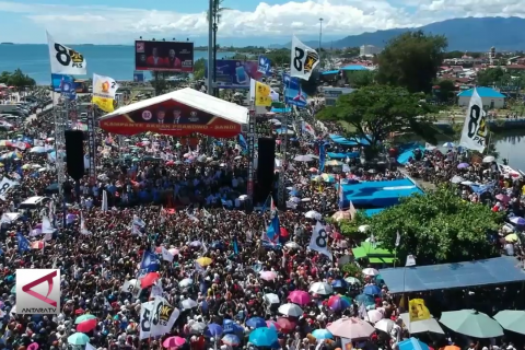 Prabowo jumpa pendukung di kawasan Danau Cimpago-Padang