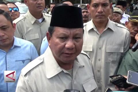 Prabowo gelar pertemuan tertutup dengan Sultan HB X