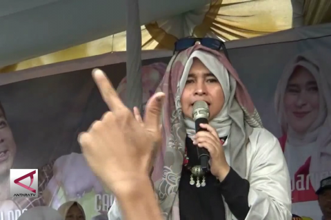 Neno Warisman ajak warga Cilegon awasi WNA ikut Pemilu